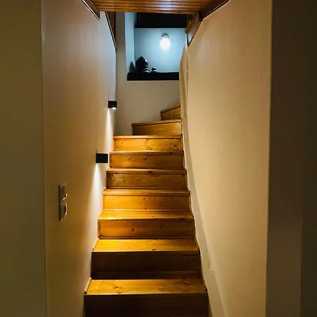 펜션 Meni's House *
